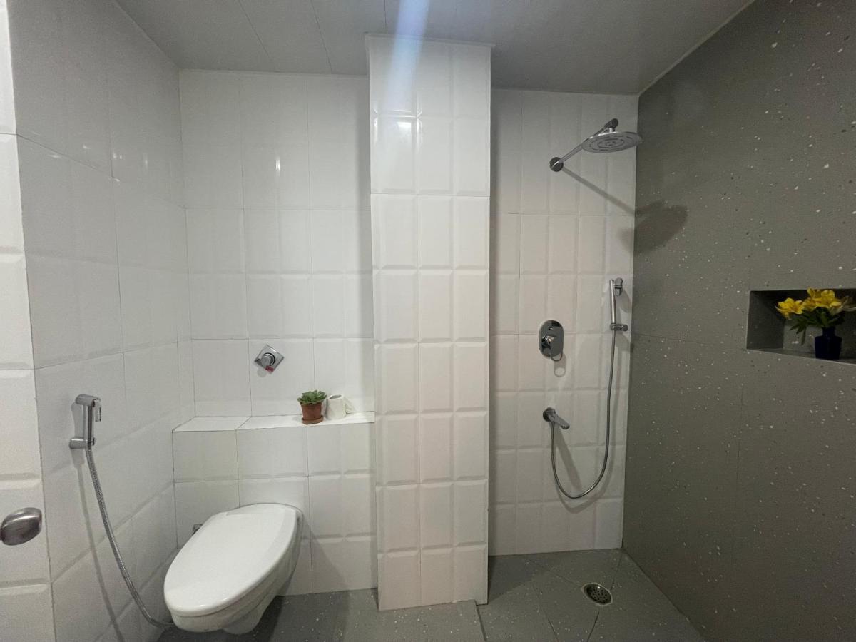 Hotel Pegasus Crown Shillong Esterno foto