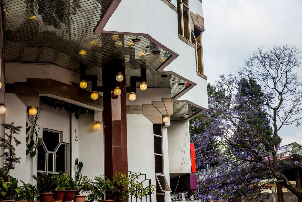 Hotel Pegasus Crown Shillong Esterno foto